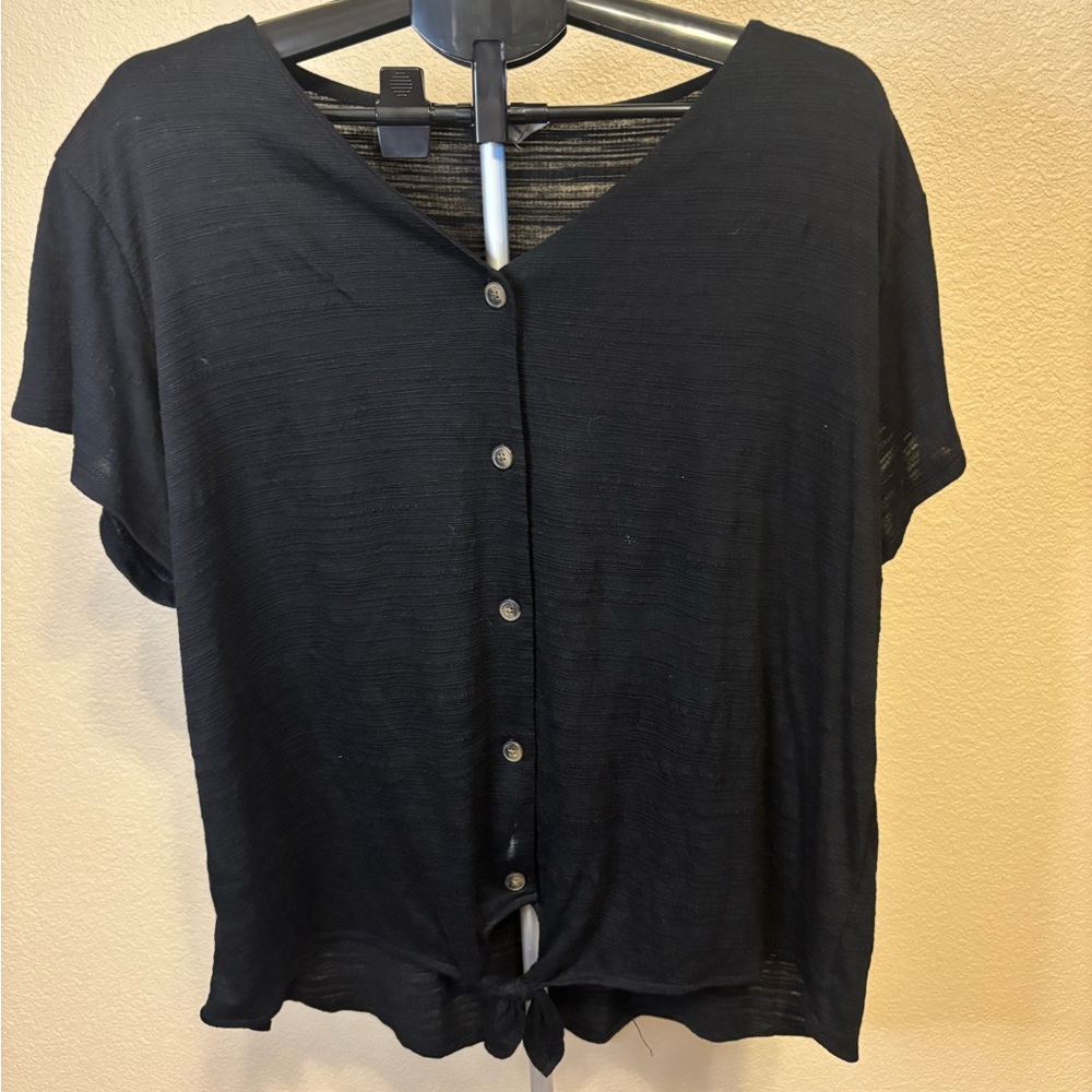 Weatherproof Black Button-Down Women's‎ Shirt